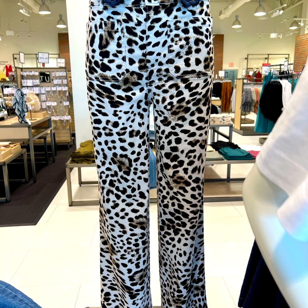 LOFT White Wide-Leg Pants with Black and Brown Leopard Spots